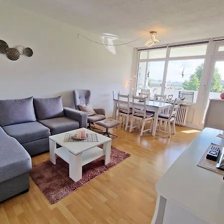 H01-12 * Heiligenhafen